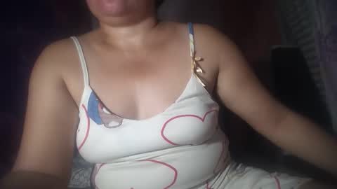 Snapshot of hotmatureladyxxx chatting on 04.26.26 hotmatureladyxxx online show from 04.26.26