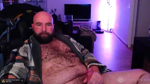 Snapshot of hotokar chatting on 11.26.25 Hotokkar online show from 11.26.25