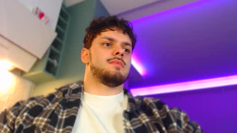 Snapshot of hotpolishsausage chatting on 09.25.25 Jason online show from 09.25.25