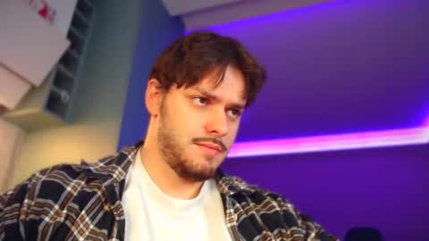 Snapshot of hotpolishsausage chatting on 11.15.25 Jason online show from 11.15.25