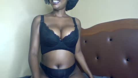 Snapshot of hotpussy712899 chatting on 07.04.26 hotpussy online show from 07.04.26