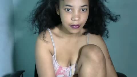 Snapshot of hott_beauty chatting on 07.08.26 MULAN online show from 07.08.26