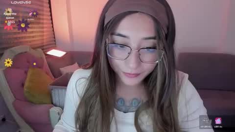 hottbee3645 online show from 02.13.26