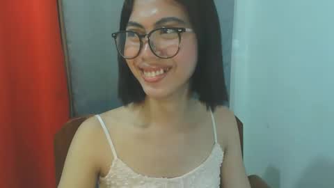 hottestdella69 online show from 10.09.25