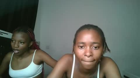 Snapshot of hottie_mistie chatting on 04.14.26 hottie_mistie online show from 04.14.26