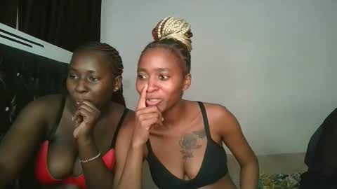 Snapshot of hottie_mistie chatting on 04.21.26 hottie_mistie online show from 04.21.26