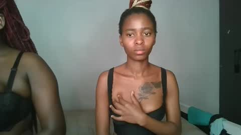 Snapshot of hottie_mistie chatting on 05.25.26 hottie_mistie online show from 05.25.26