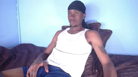 independent Model online show from 09.20.25