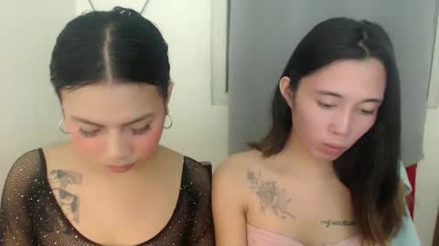 Snapshot of hottiescummerx chatting on 02.20.26 N I C A online show from 02.20.26