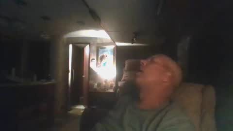 hottoddy1010 online show from 04.19.26