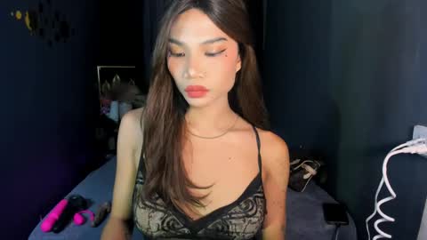 Snapshot of hotty_jane chatting on 05.22.26 Hi i am Jane half vietnamese and half pinay and would like to meet good person here XOXO online show from 05.22.26