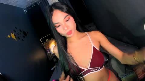 Snapshot of hotty_jane chatting on 05.26.26 Hi i am Jane half vietnamese and half pinay and would like to meet good person here XOXO online show from 05.26.26