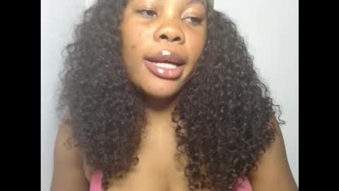 hotty_lora889 online show from 10.14.25