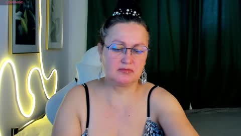 Anna online show from 03.04.26