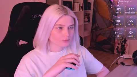 Nessie and Jessie online show from 02.17.25