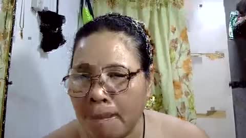 Snapshot of hottycrissy4u chatting on 06.15.26 hottycrissy4u online show from 06.15.26