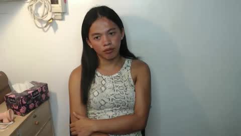 Snapshot of hotvalentina_ chatting on 04.29.26 Valentina3 online show from 04.29.26