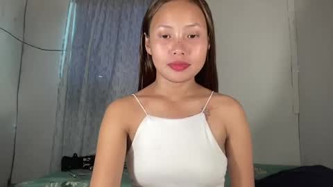 Snapshot of hotwild_flower01 chatting on 07.21.26 hotwild_flower01 online show from 07.21.26