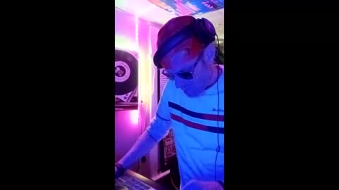 SeanPatrick online show from 04.21.26