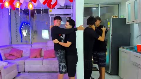 Snapshot of houseofwarrios chatting on 02.20.26 we are Harry Jersi pablo and our mod talco online show from 02.20.26