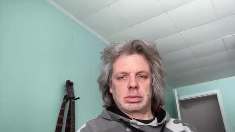 howlingatnothing online show from 02.18.26