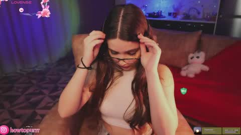 Mia online show from 04.15.26