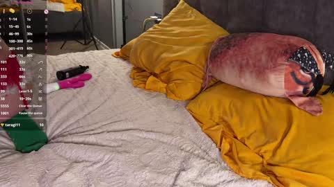 Elizabeth online show from 12.24.24