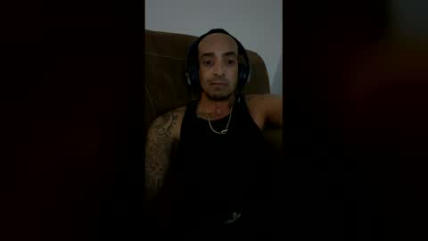 Snapshot of hpcouple420 chatting on 02.12.26 hpcouple420 online show from 02.12.26