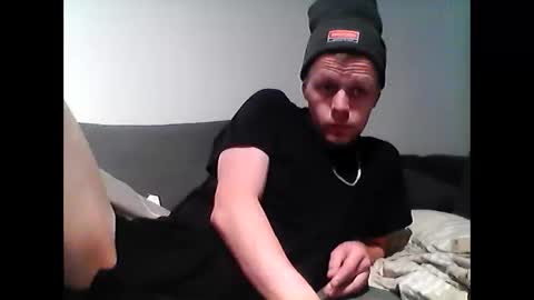 hubikush22 online show from 01.04.25