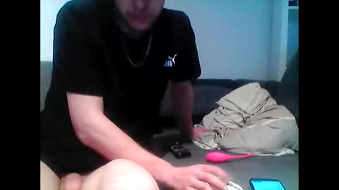 hubikush22 online show from 02.28.25