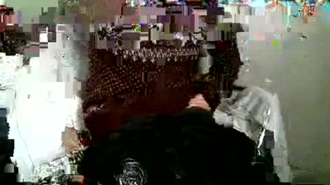 Snapshot of hug_me chatting on 01.13.26 Keanu online show from 01.13.26