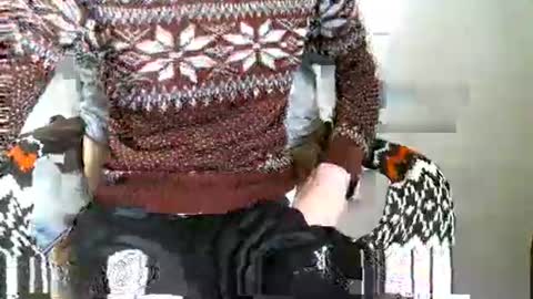 Snapshot of hug_me chatting on 01.15.26 Keanu online show from 01.15.26