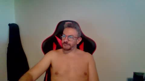 huge__cumshot online show from 11.01.25