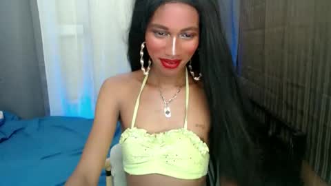 hugecock_caramel online show from 04.12.26