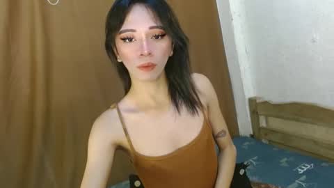 Snapshot of hugecock_caraxx chatting on 03.07.25 Cara online show from 03.07.25