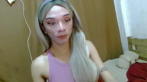 Snapshot of hugecock_caraxx chatting on 10.26.25 Cara online show from 10.26.25