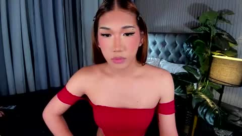 Snapshot of hugecockasianprincess chatting on 07.13.26 Lexy online show from 07.13.26