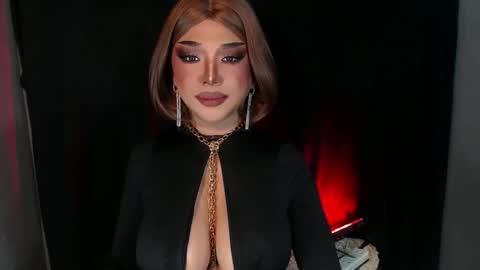 Christine online show from 01.05.26