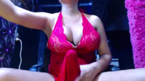 Snapshot of hugecumbarbie chatting on 02.12.25 SPOILED MISCHIEVOUS online show from 02.12.25