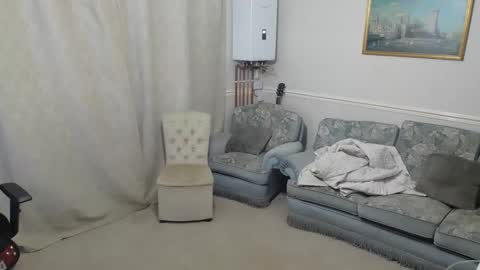 Snapshot of hugedick1965 chatting on 10.30.25 hugedick1965 online show from 10.30.25