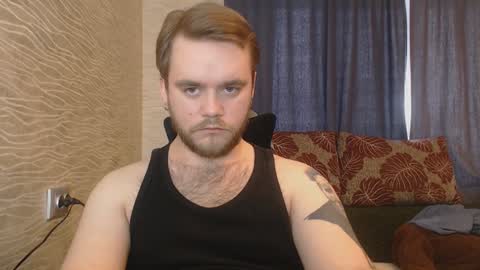 Snapshot of hugo__brad chatting on 02.08.25 Hugo online show from 02.08.25