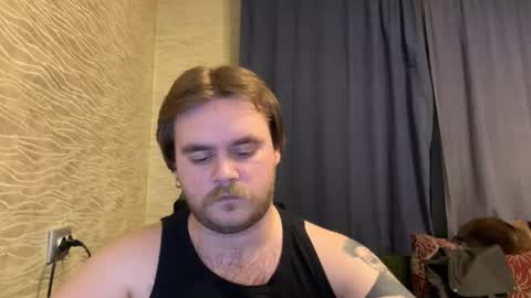 Snapshot of hugo__brad chatting on 03.03.26 Hugo online show from 03.03.26