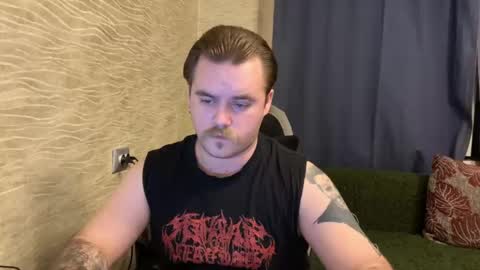 Snapshot of hugo__brad chatting on 03.17.26 Hugo online show from 03.17.26