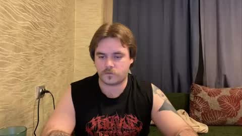 Snapshot of hugo__brad chatting on 03.22.26 Hugo online show from 03.22.26