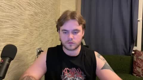 Snapshot of hugo__brad chatting on 04.15.26 Hugo online show from 04.15.26