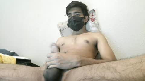 Snapshot of hulkyking1812000 chatting on 06.01.26 hulkyking1812000 online show from 06.01.26