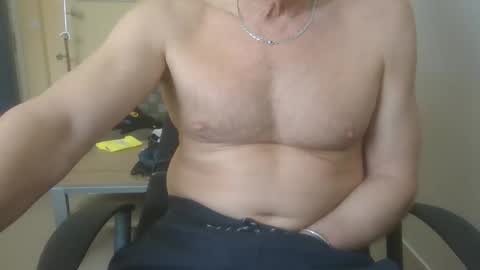 hundeleine online show from 02.19.26