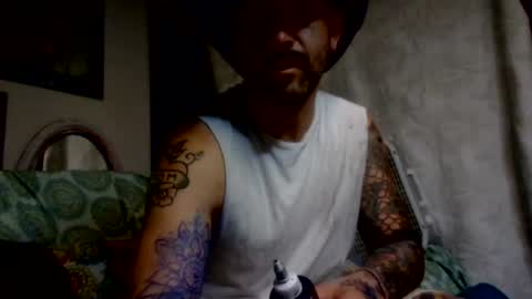 Snapshot of hungherowithoutacape chatting on 06.27.26 hungherowithoutacape online show from 06.27.26