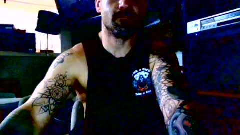 Snapshot of hungherowithoutacape chatting on 08.06.26 hungherowithoutacape online show from 08.06.26