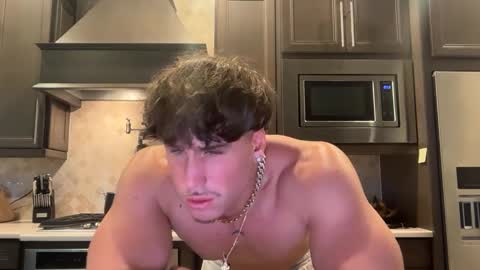 hungkingg22 online show from 10.12.25